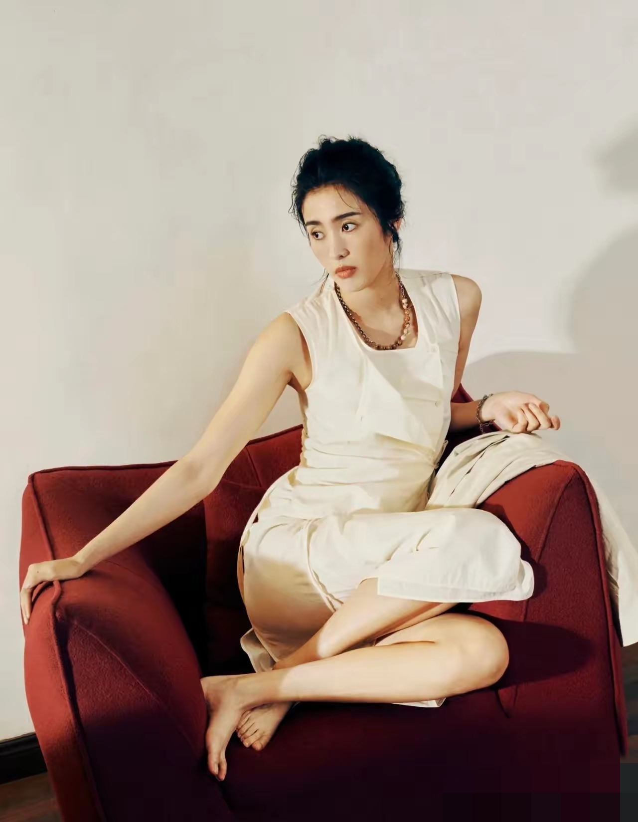 包含九游体育:中国女足门将赵丽娜“明明可以靠脸吃饭，却偏要靠实力”！的词条