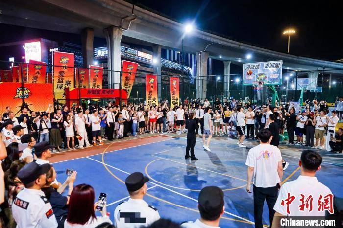 包含九游体育:NBA球星中国行：掀起篮球热潮的词条
