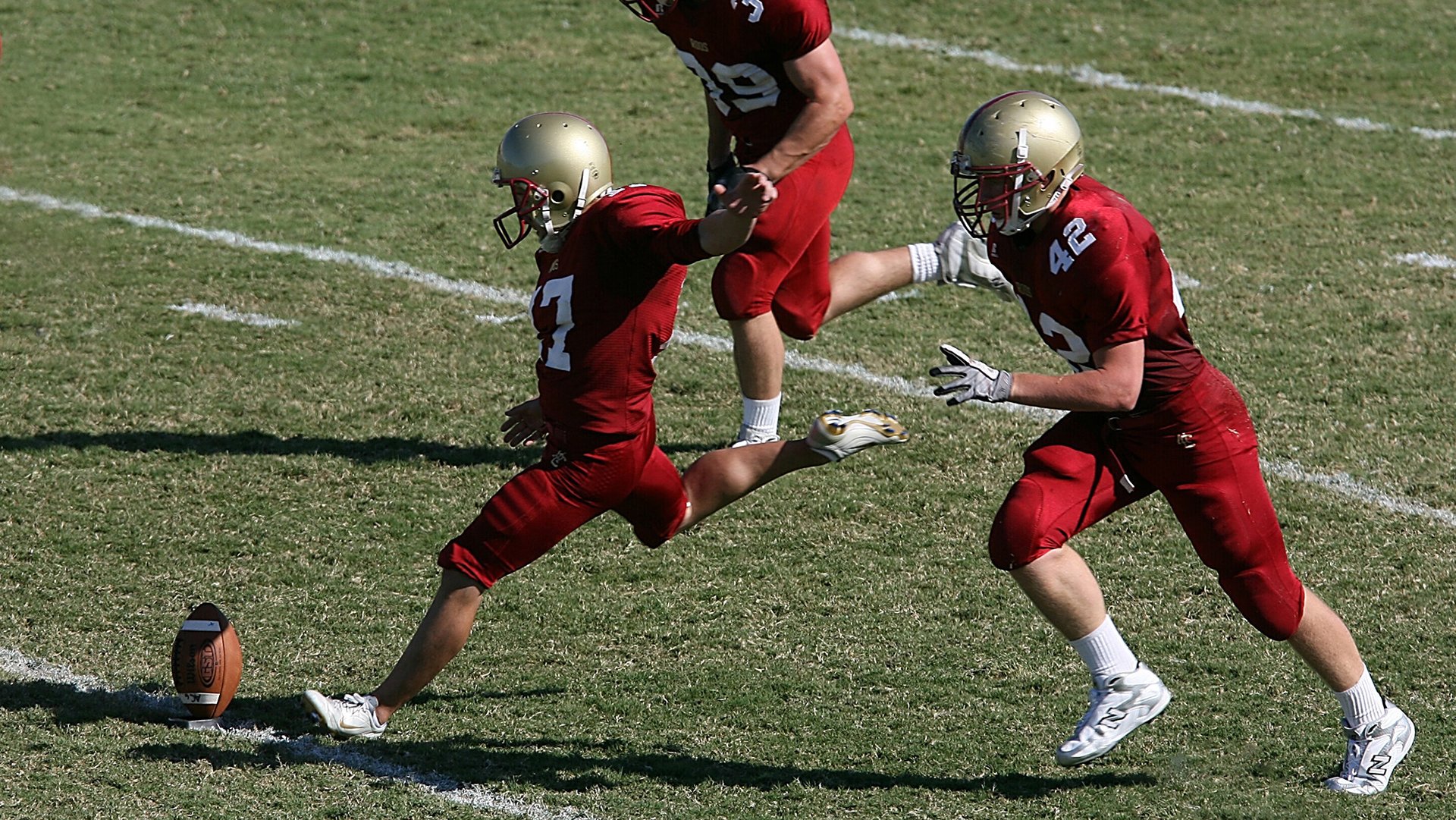 冠军之谜:预测今年的总冠军归属,冠军即将诞生