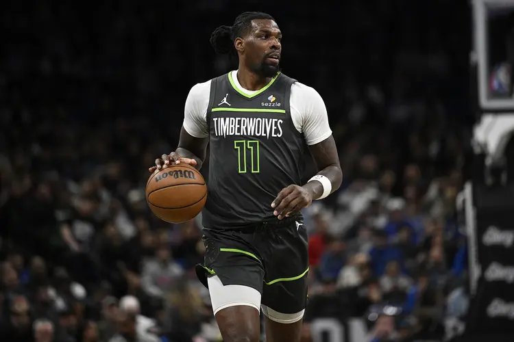 九游体育：76人队新赛季：里德表示将提升快攻速度的简单介绍