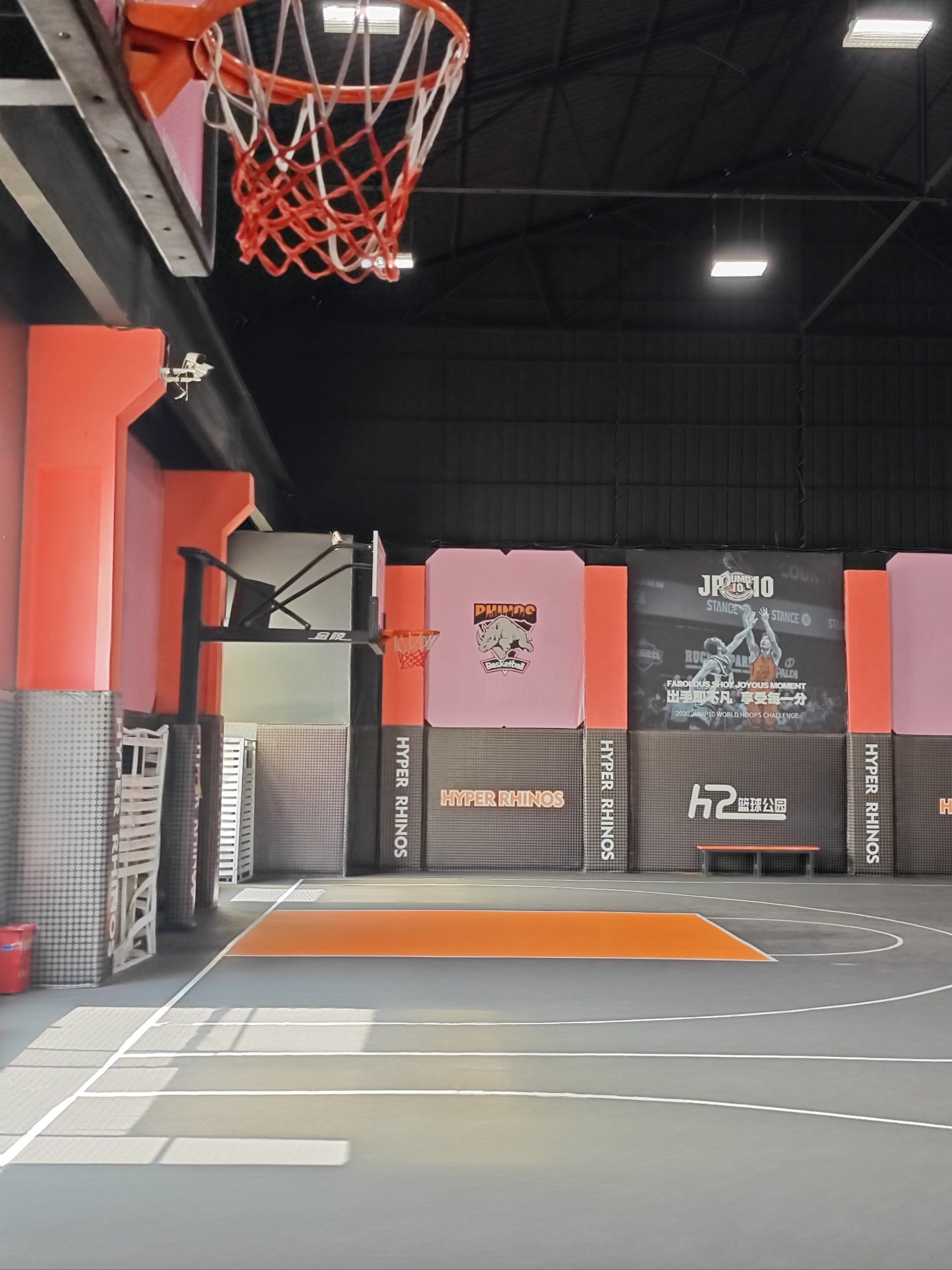 九游体育:英超的球场设计：提升观赛体验的简单介绍