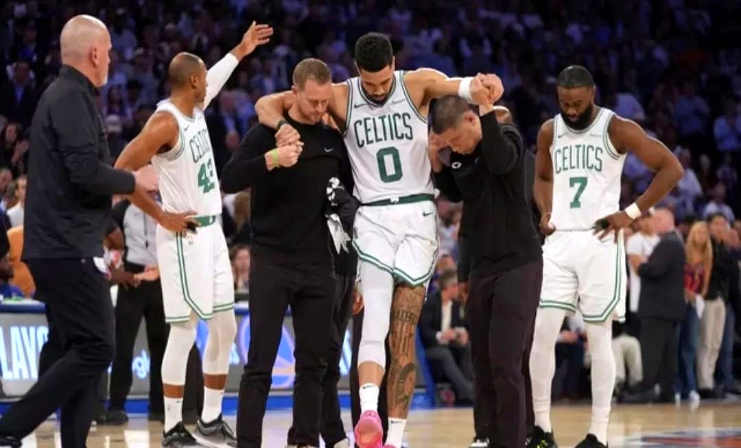 九游体育：凯尔特人队防守核心：斯玛特能否在新球队延续铁血防守？