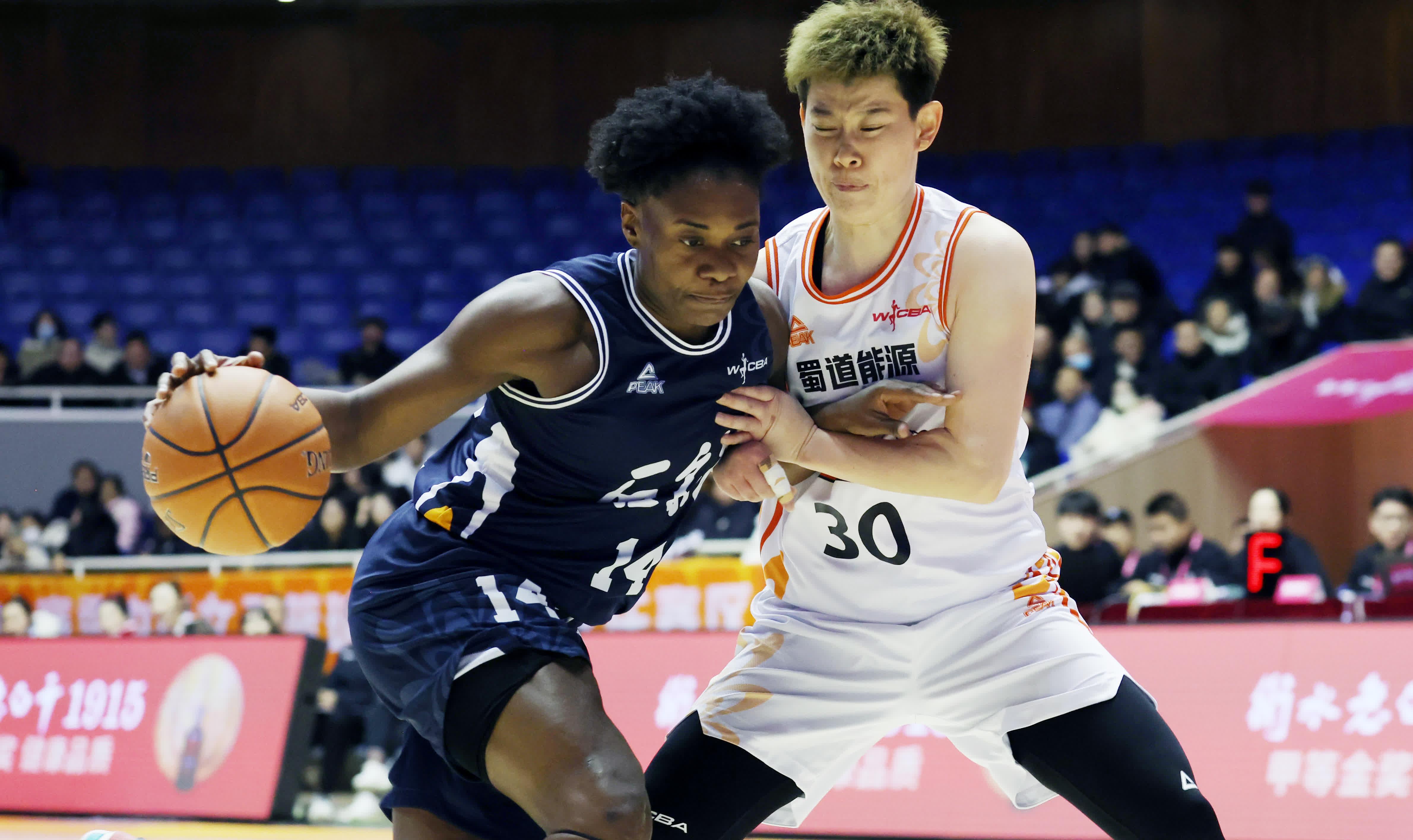九游体育：WCBA季后赛战火升级，群雄逐鹿谁能称王？