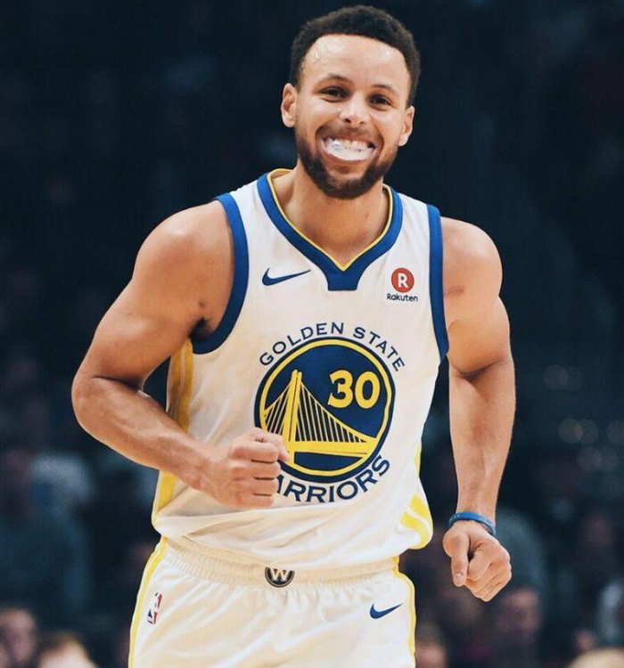 包含九游体育:凯尔特人队防守升级：斯玛特离队后的新策略的词条