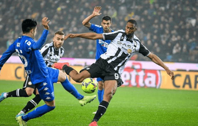 包含九游体育：意甲佩斯卡拉的防守体系与战术调整的词条