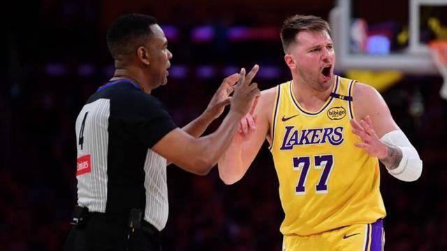 关于九游体育:湖人队新赛季:海斯能否成为合格的内线轮换?的信息 关于九游体育:湖人队新赛季:海斯能否成为合格的内线轮换?的信息